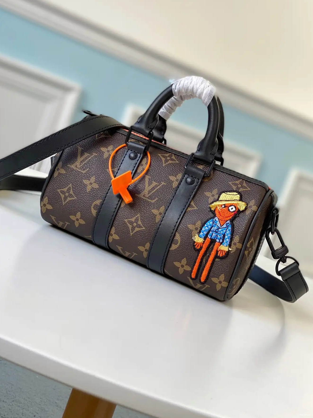 Repladies VUITTON LOUIS LEEPALL NANO 0610
